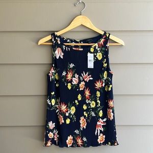 ANN TAYLOR FACTORY Navy Floral Ribbed Sleeveless top Size XS